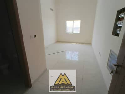 Office para en Alquiler en Al Jurf, Ajman - WhatsApp Image 2026-09-10 at 00.34. 20 (1). jpeg