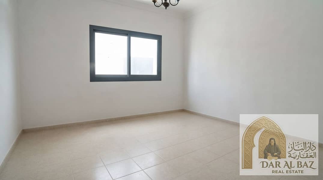 2 Professional_real_estate_photogr…_20260913011515. jpeg