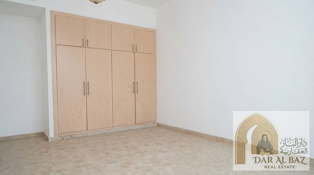5 Enhancing_real_estate_listing_ph…_20260913012007. jpeg