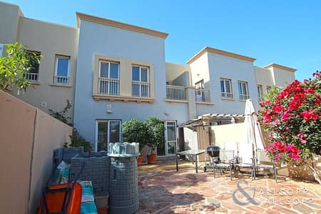 Backing Pool and Park | 2 Bedroom | Study Backing Pool and Park | 2 Bedroom | Study