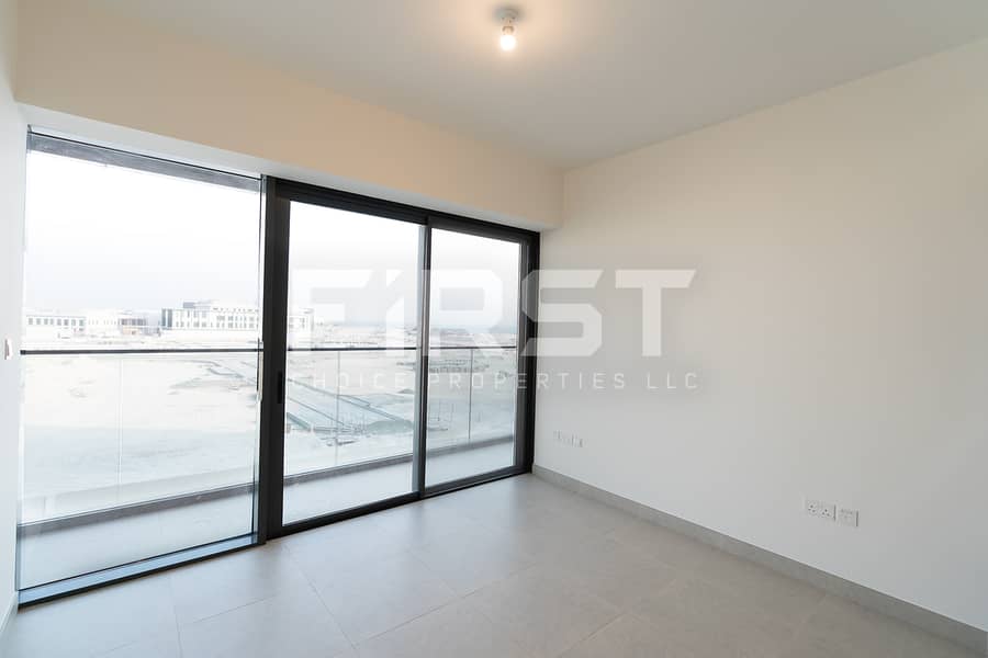 7 1BR Apt Soho Square Saadiyat Island Abu Dhbai UAE (9). jpg