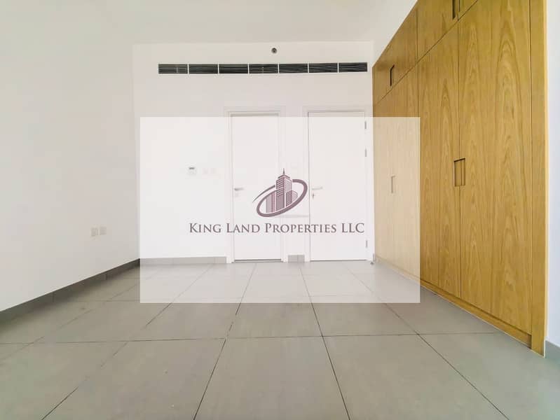 12 c1ed5023-df25-4448-8ba5-72f79cccfed6. jpg