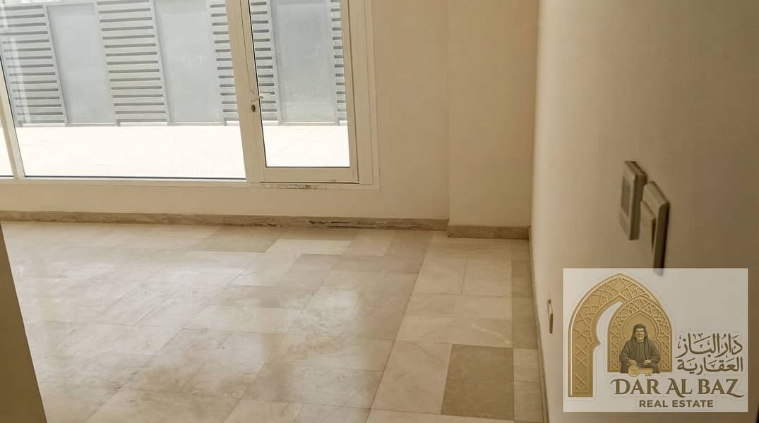 5 Enhance_real_estate_property_pho…_20260913015109. jpeg