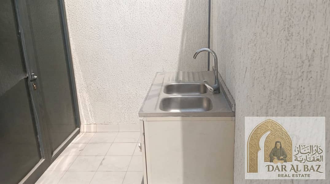 10 Enhancing_real_estate_listing_ph…_20260913014423. jpeg