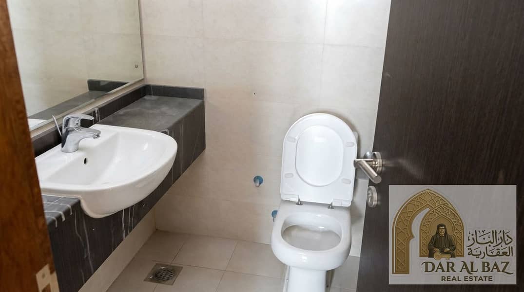 19 Real_estate_photo_cleanup_instru…_20260913015524. jpeg