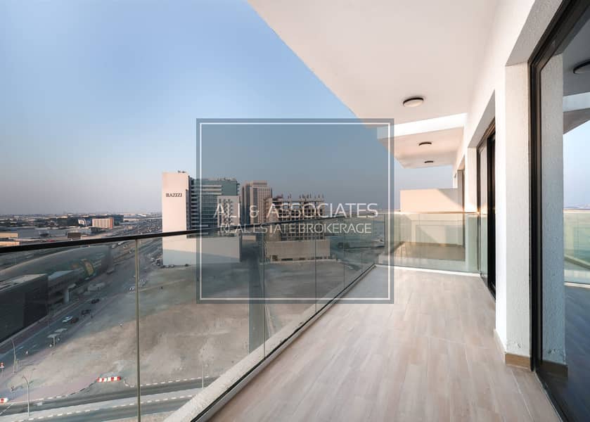 12 Balcony. jpg