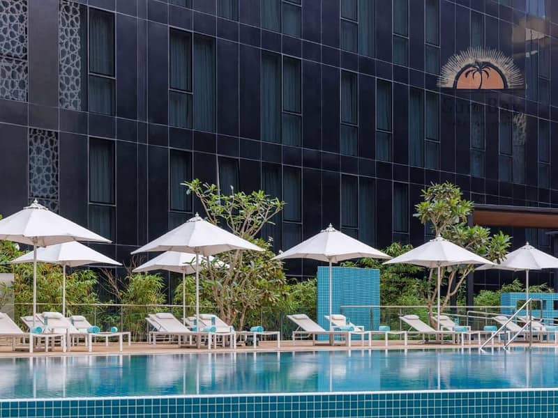 14 Facilities - Pool (2). jpg