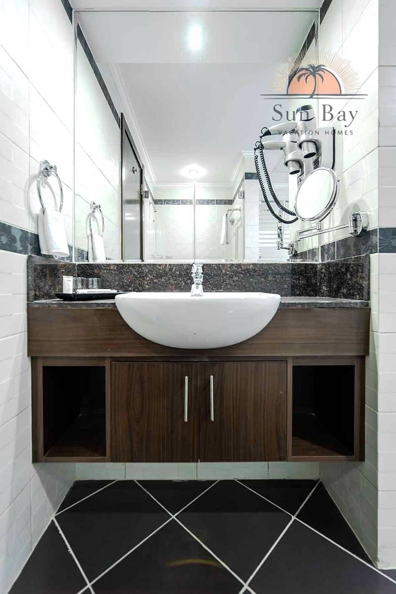 9 bathroom. -2-2. jpg