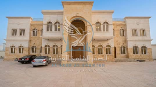 فیلا 4 غرف نوم للبيع في الرحمانية، الشارقة - فيلا للإيجار في الرحمانية 27000 قدم مربع Villa for Rent in Al Rahmaniya 27000 Sq Ft 10. jpeg