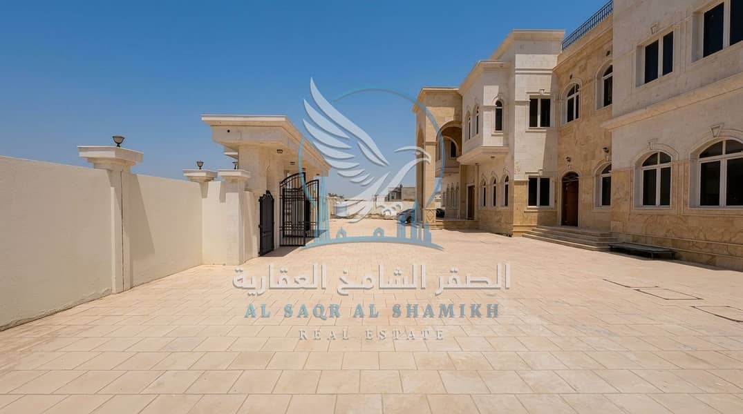 3 فيلا للإيجار في الرحمانية 27000 قدم مربع Villa for Rent in Al Rahmaniya 27000 Sq Ft 12. jpeg