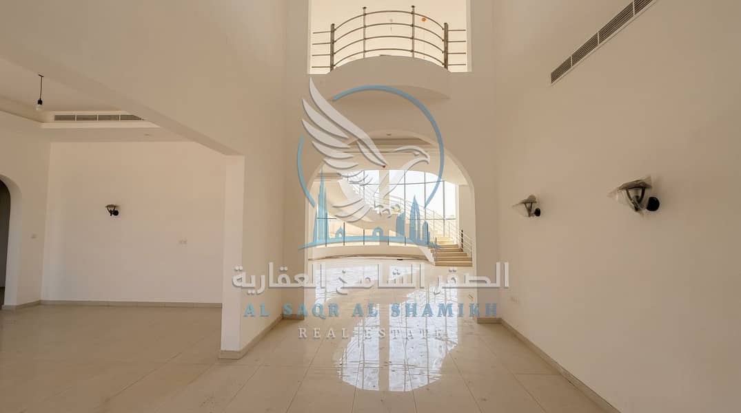 6 فيلا للإيجار في الرحمانية 27000 قدم مربع Villa for Rent in Al Rahmaniya 27000 Sq Ft 13. jpeg