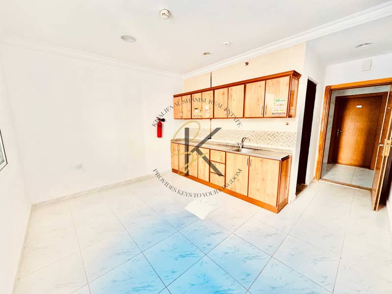 3 bd29e3ae-9906-422b-85bc-9bf59fcbe86b. jpg