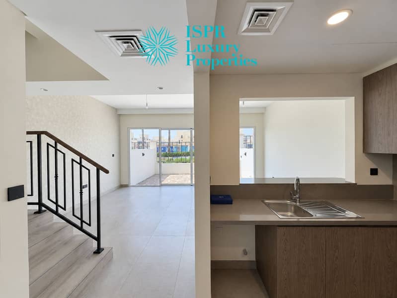 8 Natural daylight property photograph. png