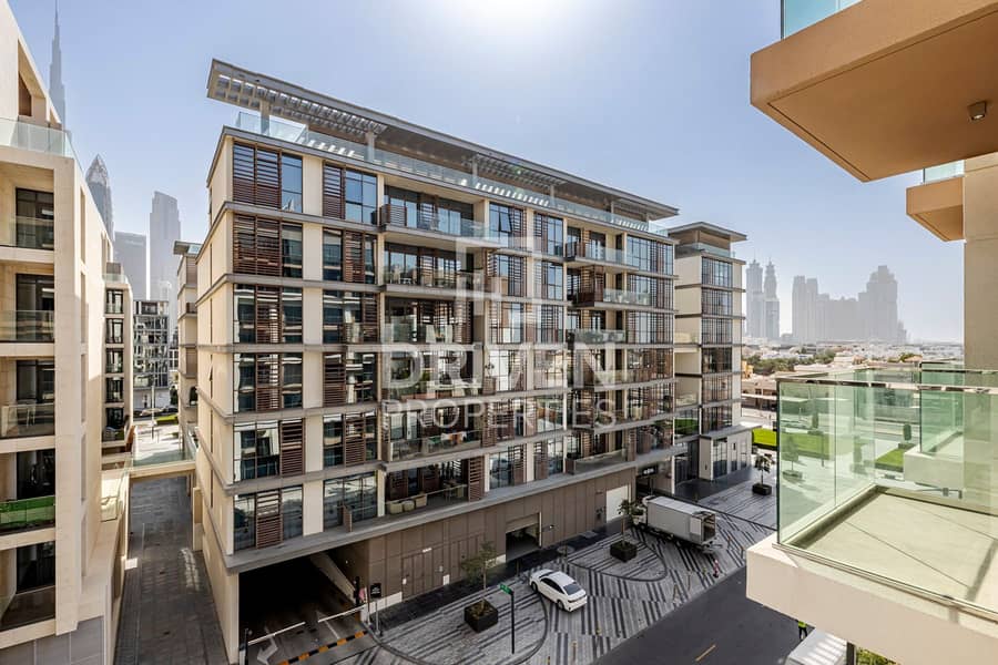Mid Floor | Community View | Vacant | Elegant Apt Mid Floor | Community View | Vacant | Elegant Apt