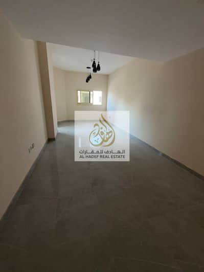 1 Camera Appartamento in affitto a Al Jurf, Ajman - WhatsApp Image 2026-09-13 at 4.40. 19 PM (2). jpeg 1 Camera Appartamento in affitto a Al Jurf, Ajman - WhatsApp Image 2026-09-13 at 4.40. 19 PM (2). jpeg