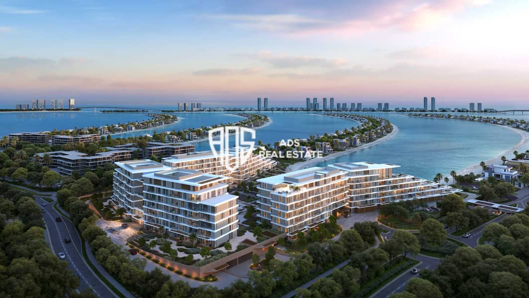 9 Palm Central Ext 02. jpg