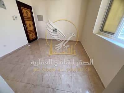 Studio de  à à louer à Al Qulayaah, Sharjah - stwdyw-for-rent-1-bedroom-alqlyah-alsharqh-property-04. jpg