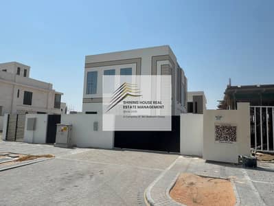 4 Slaapkamers Villa te Koop in Al Shamkha, Abu Dhabi - WhatsApp Image 2026-09-13 at 2.46. 35 PM. jpeg 4 Slaapkamers Villa te Koop in Al Shamkha, Abu Dhabi - WhatsApp Image 2026-09-13 at 2.46. 35 PM. jpeg
