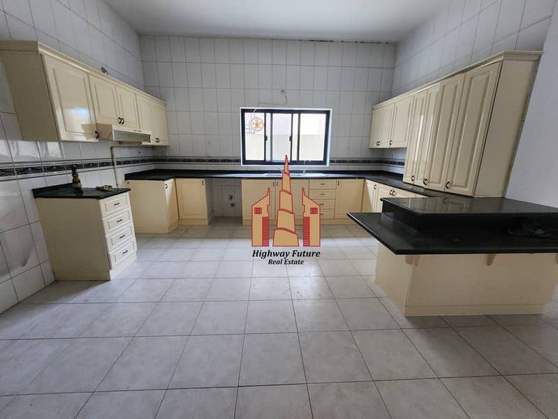 11 1596. jpg