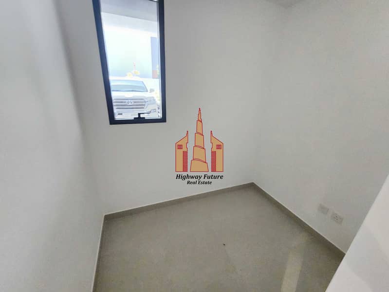 24 1552. jpg