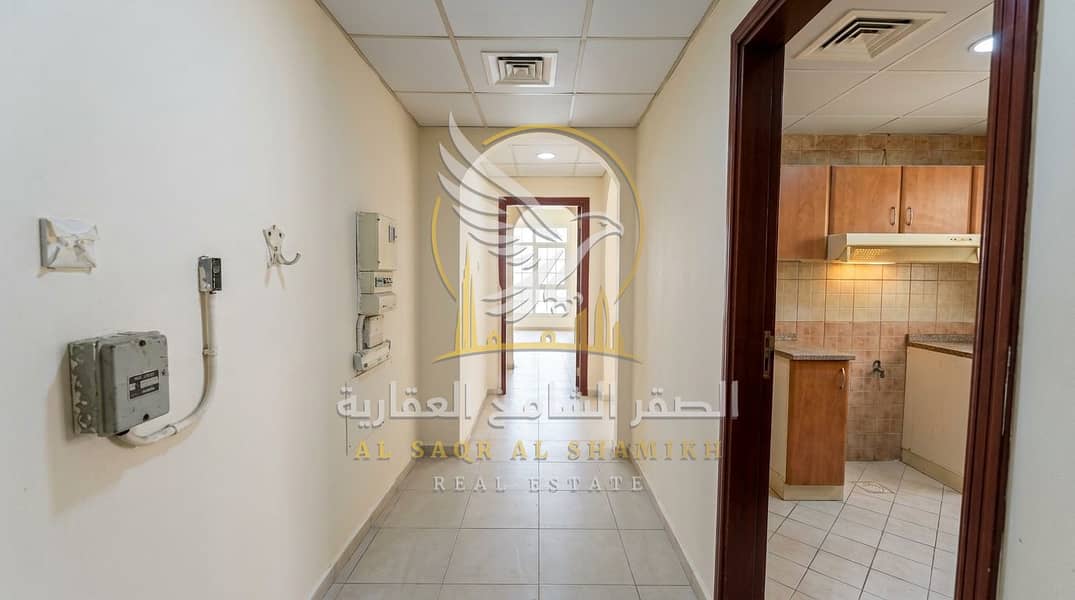 3 غرفة وصالة للإيجار السنوي في القليعة بمساحات واسعة وبلكون وإطلالة مفتوحة وتكييف مركزي وباركن مجاني 3. jpeg