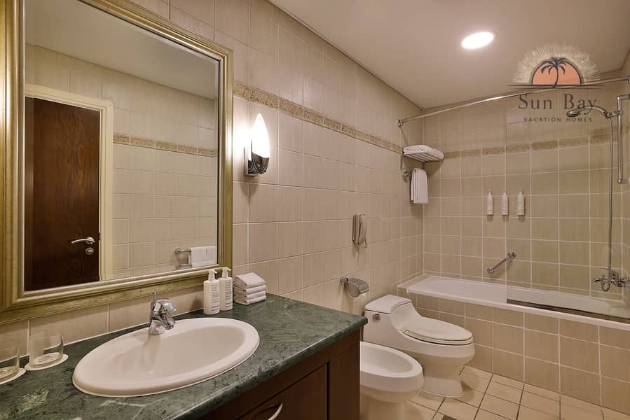 3 1BR - Bathroom. jpg