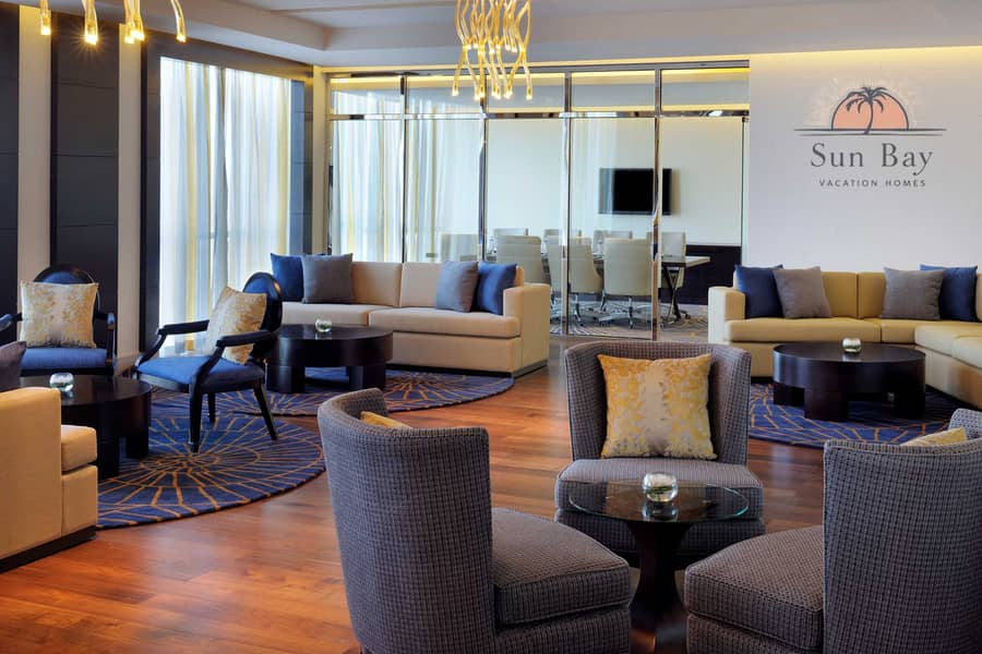 32 Executive Lounge 3. JPG