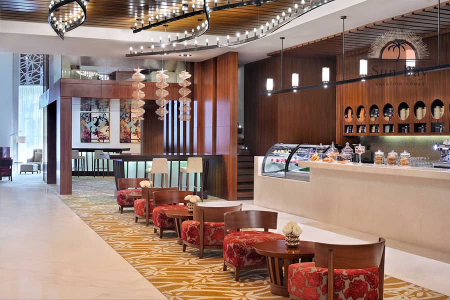 34 Lobby Lounge. JPG