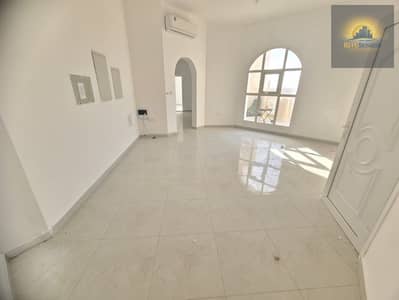 2 Schlafzimmer Wohnung zum Miete in Shakhbout City, Abu Dhabi - 16324587-07d7-4381-9f9f-9669dfe6135c. jpeg 2 Schlafzimmer Wohnung zum Miete in Shakhbout City, Abu Dhabi - 16324587-07d7-4381-9f9f-9669dfe6135c. jpeg