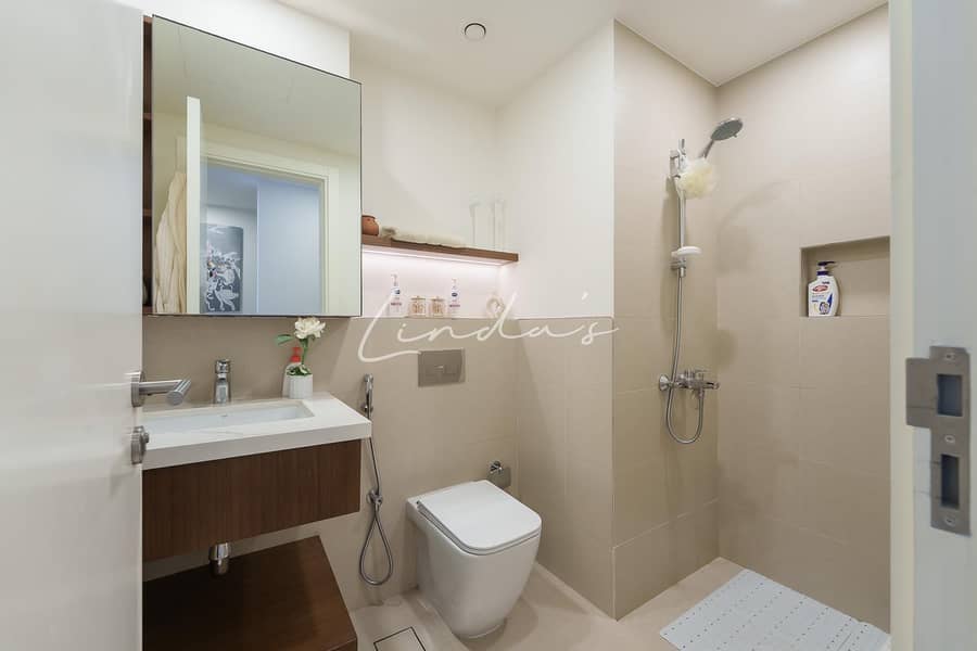 6 images image img