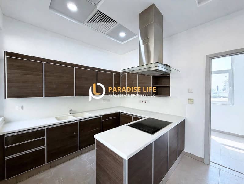 10 4bhk (14). jpeg