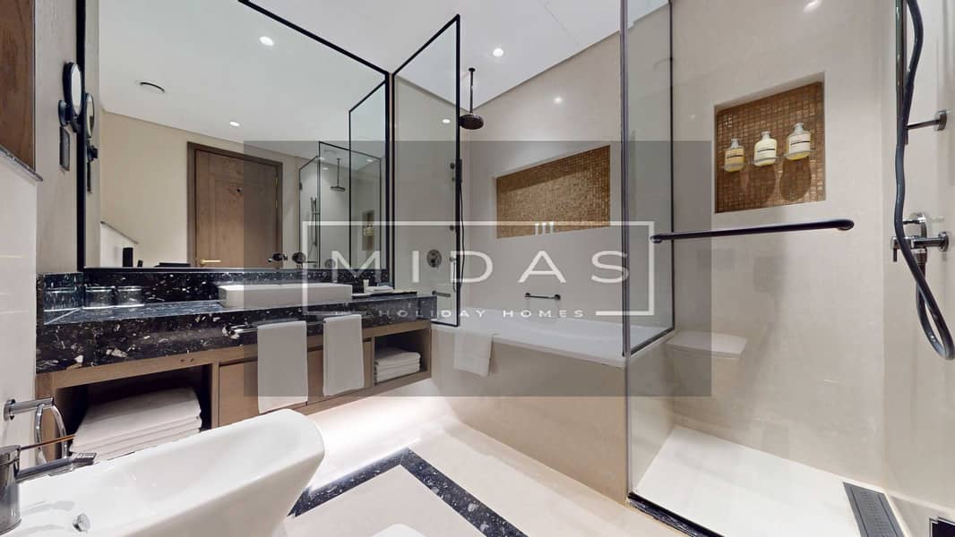 11 MIDAS-REAL-ESTATE-Aura-Suites-Unit-2701-04182026_163526. jpg