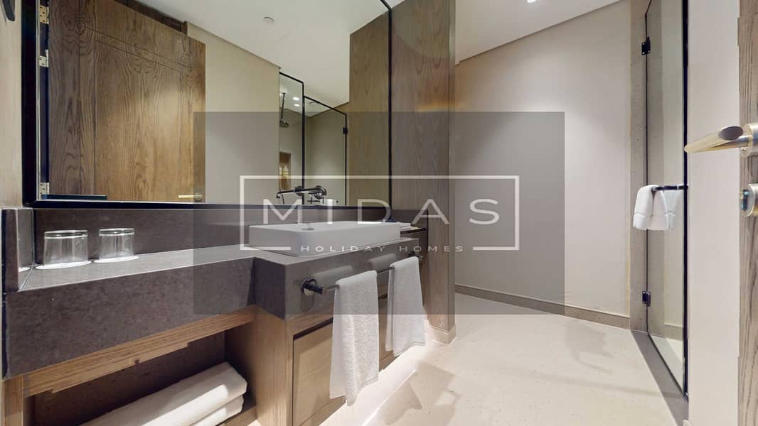 15 MIDAS-REAL-ESTATE-Aura-Suites-Unit-2701-04182026_163344. jpg