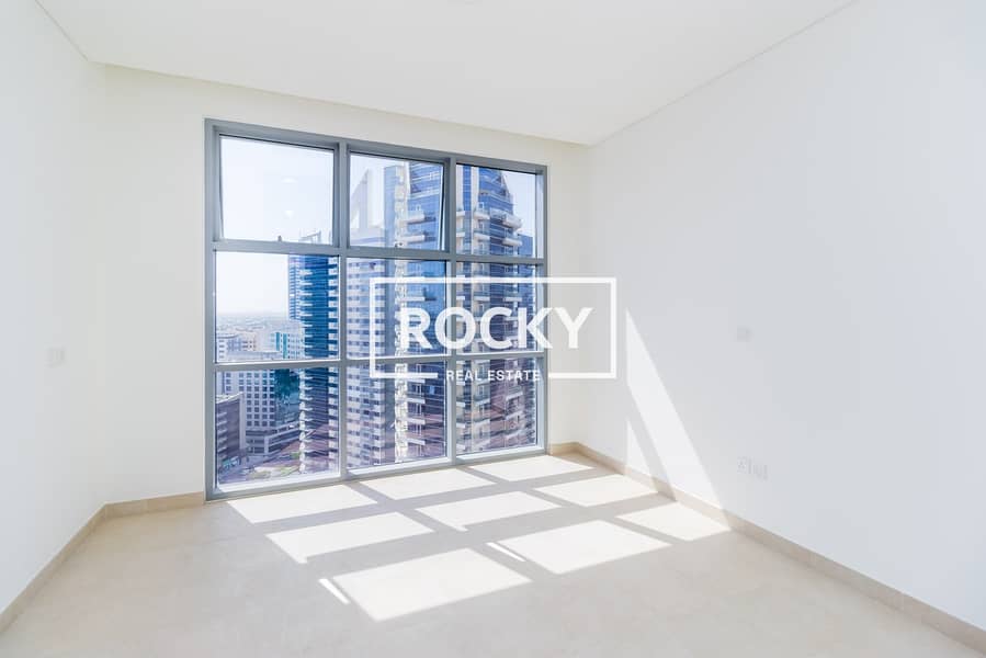 9 Rocky Real Estate - Te-com - API Tower - Apartment (15 of 22). JPG