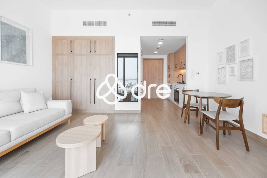 4 414 Liva, Town Square5. jpg
