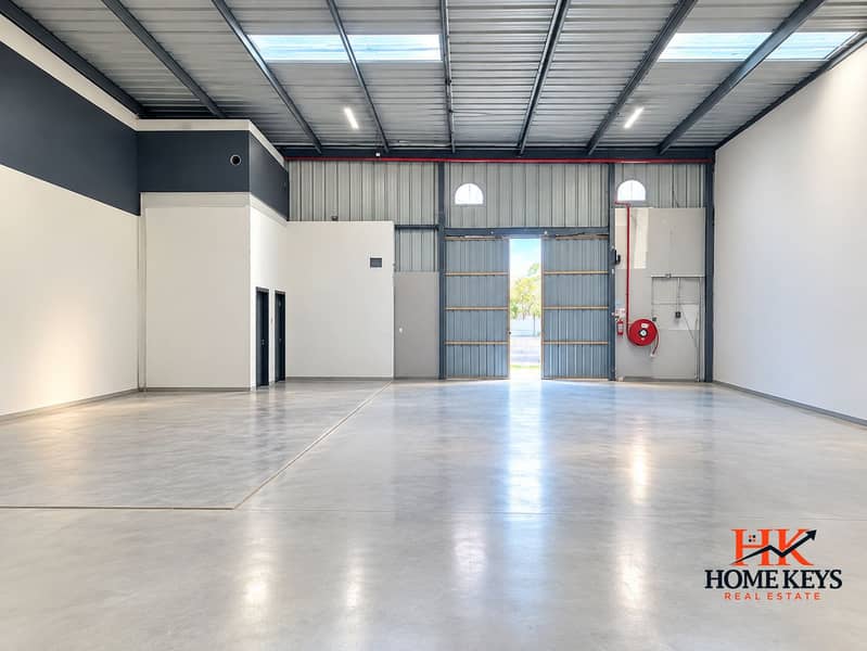 2 Prime Road-Facing Warehouse High-Ceiling & Easy Loading Vacant Now!. png