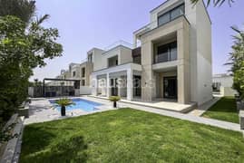 Private Pool | Vacant | Area Expert