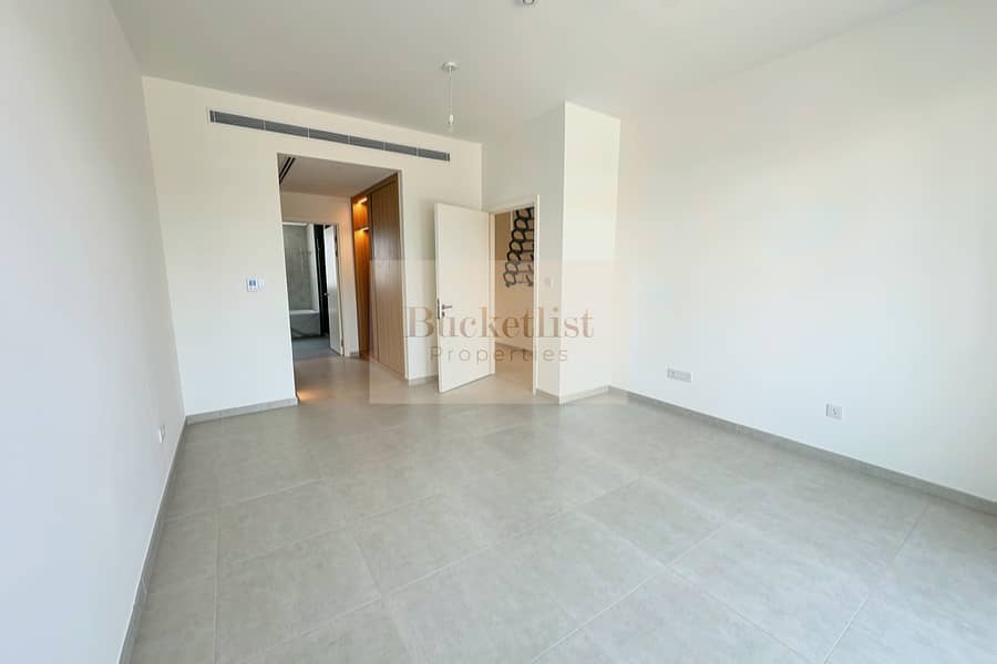 10 WhatsApp Image 2026-08-25 at 3.19. 55 PM. jpg