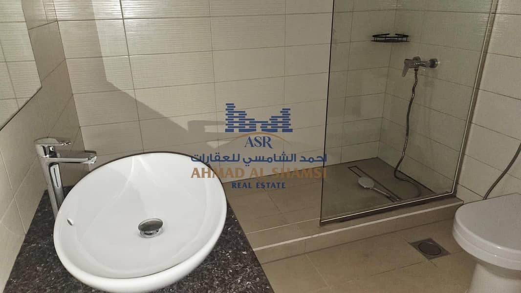 16 c4abbaa4-a62e-4d06-85cd-4b9e6187e73b. jpg