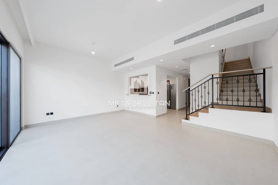 Reihenhaus in DAMAC Lagoons,Costa Brava,Costa Brava 1, 4 schlafzimmer, 145000 AED - 16498313 Reihenhaus in DAMAC Lagoons,Costa Brava,Costa Brava 1, 4 schlafzimmer, 145000 AED - 16498313