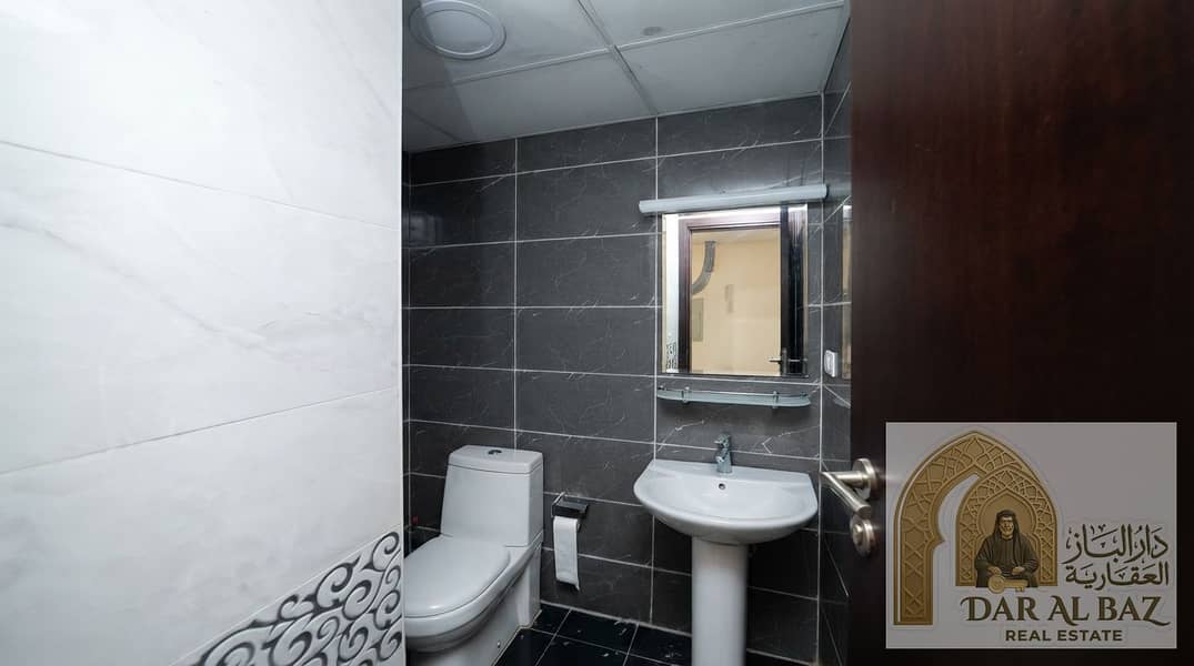 9 Real_estate_photo_enhancement_in…_20260913233950. jpeg