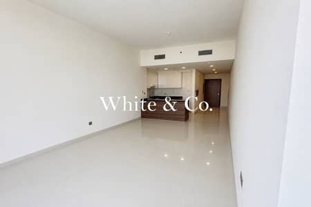 2 Slaapkamers Appartement te Huur in DAMAC Hills, Dubai - Appartement in DAMAC Hills，Jasmine，Jasmine B, 2 slaapkamers, 125000 AED - 16498772