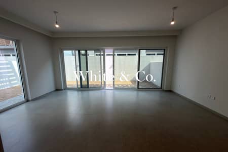 4 Slaapkamers Townhouse te Huur in DAMAC Hills 2 (Akoya by DAMAC), Dubai - Rijwoning in DAMAC Hills 2 (Akoya by DAMAC),Verona, 4 slaapkamers, 130000 AED - 16499764 4 Slaapkamers Townhouse te Huur in DAMAC Hills 2 (Akoya by DAMAC), Dubai - Rijwoning in DAMAC Hills 2 (Akoya by DAMAC),Verona, 4 slaapkamers, 130000 AED - 16499764
