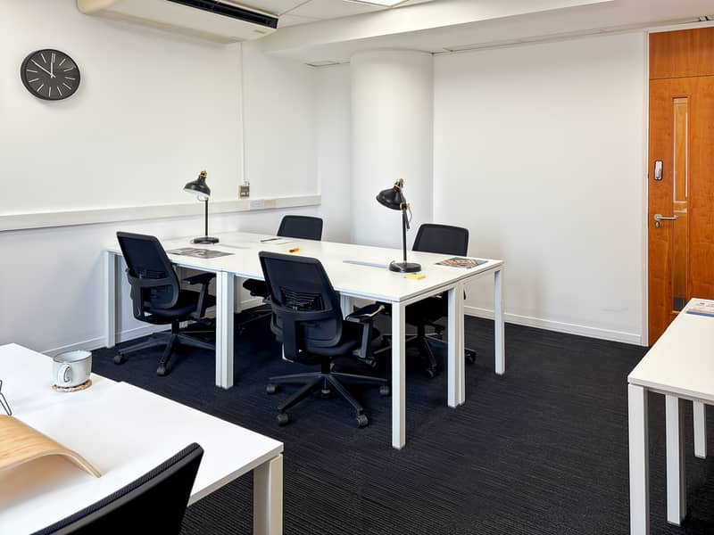 8 Regus_BRISTOL, Broad Quay _UK_Centre 151_Office 4. jpg