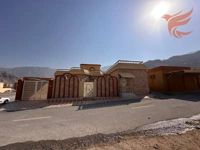 3 Bedroom Villa for Rent in Wadi Shaam, Ras Al Khaimah - WhatsApp Image 2026-09-13 at 14.00. 41 (1). jpeg 3 Bedroom Villa for Rent in Wadi Shaam, Ras Al Khaimah - WhatsApp Image 2026-09-13 at 14.00. 41 (1). jpeg