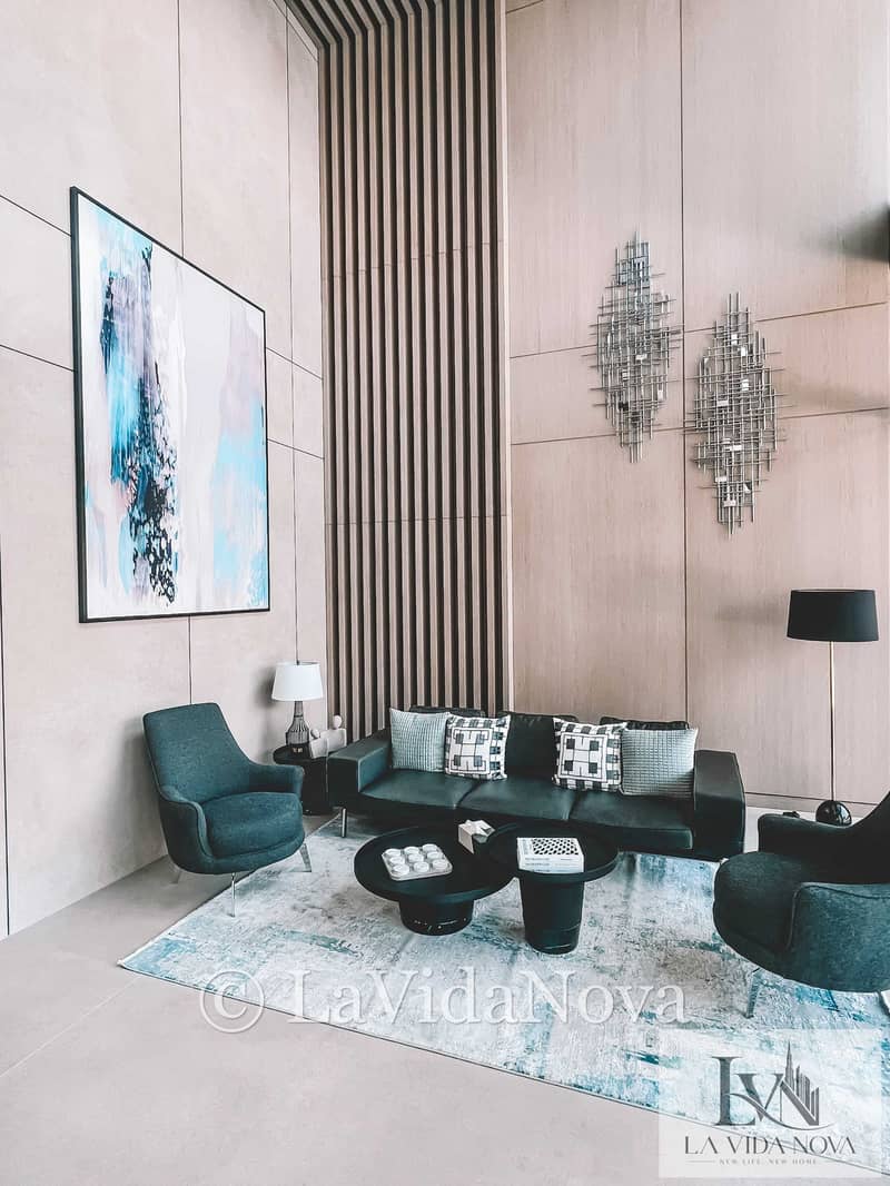 10 Building lobby 2