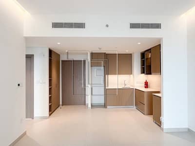 فلیٹ 1 غرفة نوم للايجار في مرسى خور دبي، دبي - Living Room 2. jpeg