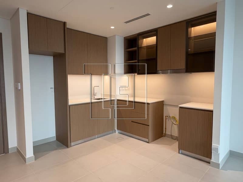 3 Kitchen. jpeg