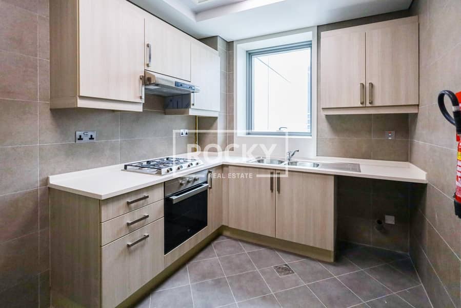 6 ART 18 - kitchen (1). jpg