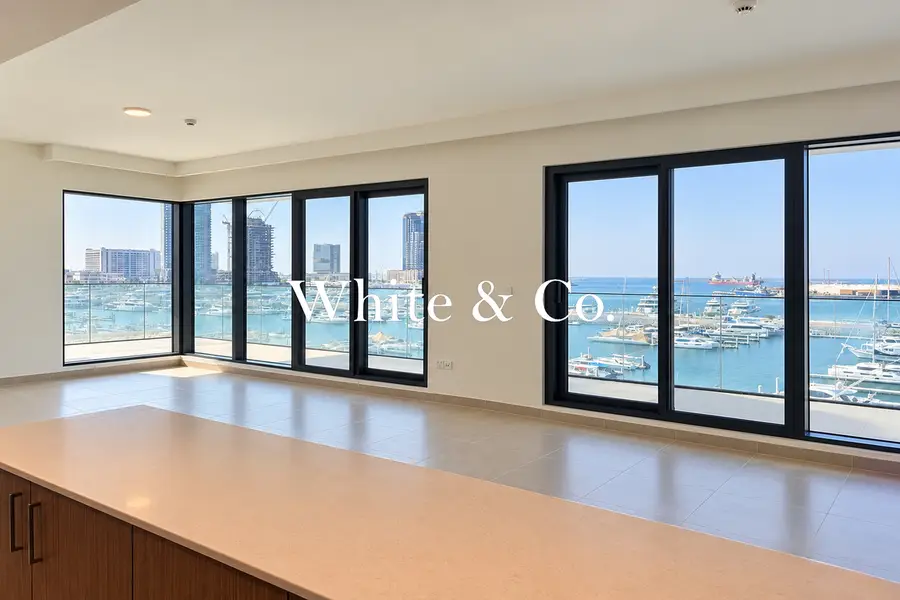 PENTHOUSE | MARINA VIEW | SPACIOUS